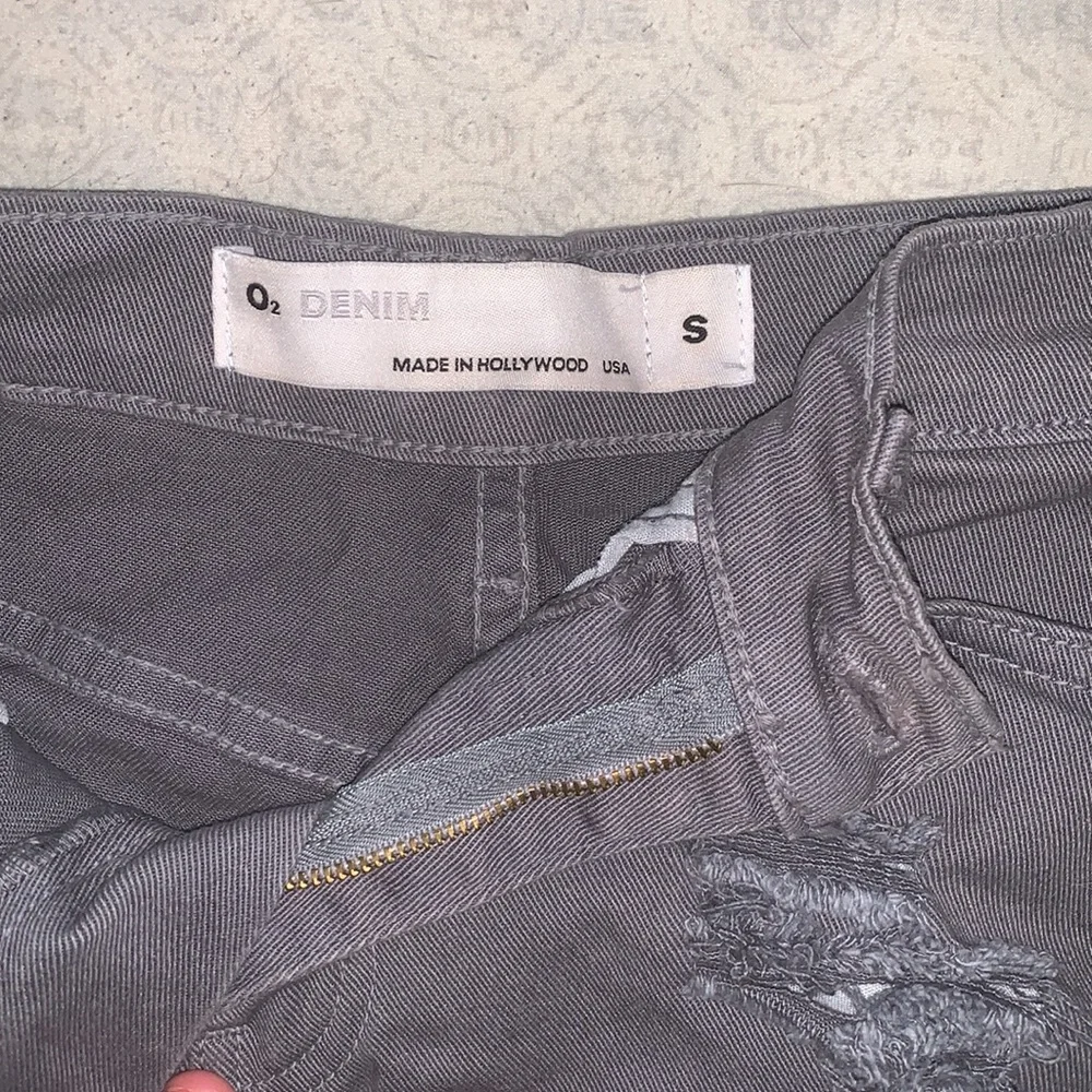 O2 Denim shorts - Picture 3 of 3